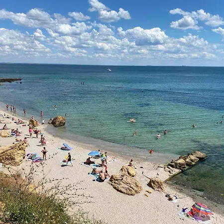 8 Pearl - Brilliant Sight Apartment Odesa